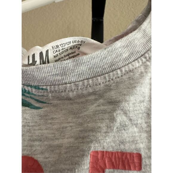 Mixed Brands Boy 5 pc Tops Bundle: Size 6-8 - Picture 14 of 15